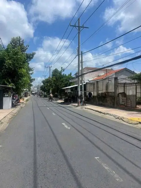 Bán Đất Bình Chánh 70m2, Mặt Tiền Đường Thế Lữ, Giá 1 Tỷ 2 - Sổ Hồng Riêng