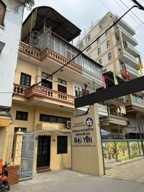 Cho Thuê Nhà 3 Tầng Đội Cấn, Ba Đình - Giá 13 Triệu/Tháng