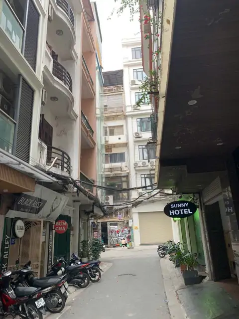 Cho thuê mặt bằng kinh doanh, văn phòng giá tốt tại [Khu vực/Địa chỉ]