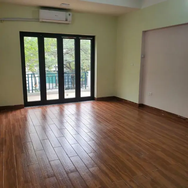 Cho Thuê Nhà Phân Lô, Liền Kề Văn Phú - 90m2, Ô Tô Đỗ Cửa, Giá Tốt