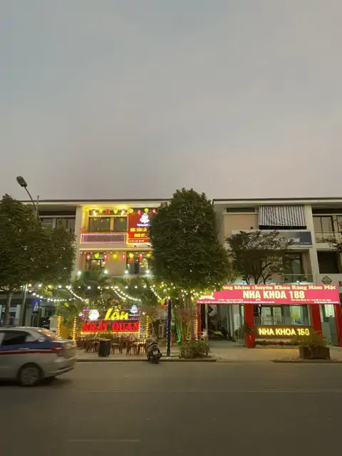 Cho Thuê Biệt Thự Dương Nội Hoàn Thiện Đẹp - 200m2 - Kinh Doanh Sầm Uất