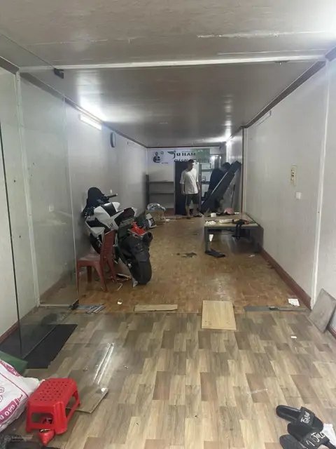 Chính chủ cho thuê nhà làm MBKD, ô tô đỗ trong nhà, Khương Trung