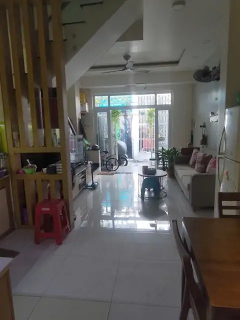 Bán nhà hẻm xe tải Tân Phú - 43m2, 3 tầng, 5.5 tỷ - Vị trí đẹp, tiện ích đầy đủ