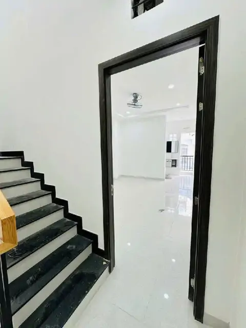 Bán nhà mới xây Quận 8, 6.6 tỷ - Ngang 4.3m, Vị trí Đắc Địa