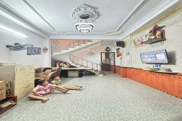 ♣ Nhà Gần Mt Nguyễn Phước Nguyên, Chợ Tân An, 45M2, 2 Tầng Cứng Sạch, 3Pn, 2.Xx Tỷ