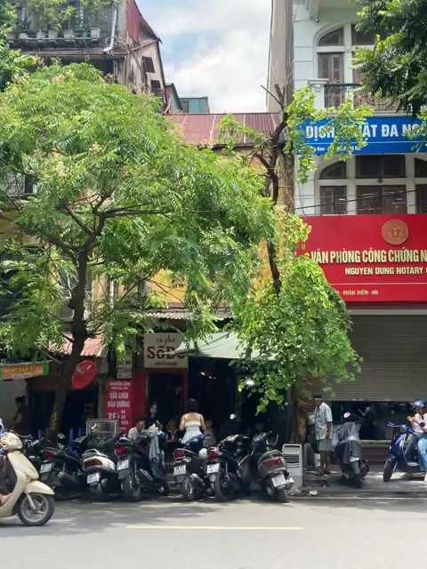 Cho Thuê Nhà Phố Cửa Nam - Vị Trí Đắc Địa, Giá Tốt
