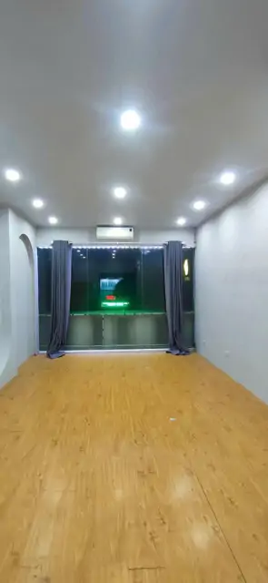 Cho Thuê Nhà Mặt Phố Kim Mã - 75m² - Vị Trí Đắc Địa - Giá Tốt