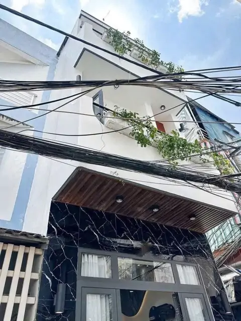 Cho Thuê Nhà Nguyên Căn Full Nội Thất Bình Thạnh - 2PN, 3WC, Vị Trí Đắc Địa