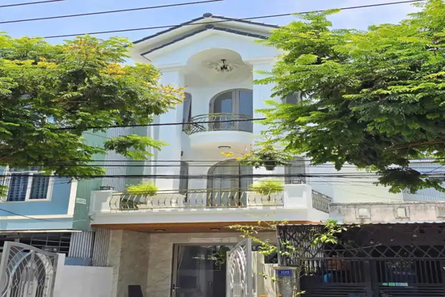 Bán Nhà 3 Tầng Xây Mới 100% Lên Nhà Số 101 Nguyễn Thuý – Full Nội Thất Cao Cấp