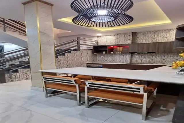 ♣ Nhà Kiệt Ô Tô Thẳng 60M Ra Nguyễn Tri Phương, 82M2, Ngang 5.5M, 3 Tầng, 6 Phòng, 6.X Tỷ