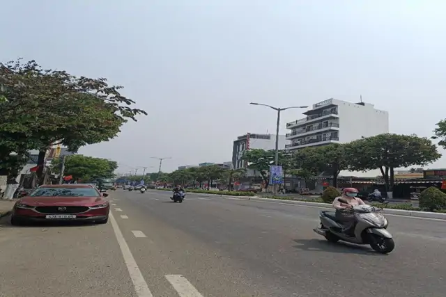 Bán Nhà 2 Tầng, Mặt Tiền Kinh Doanh Đường 2/9, Đà Nẵng, Đang Cho Thuê