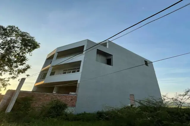 Cần Bán Nhanh Nhà 4 Tầng Mới Xây Tại Hoà Tiến