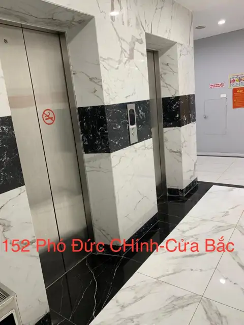 Cho Thuê Văn Phòng Ngã Tư Cửa Bắc - Phó Đức Chính - Giá 25 triệu/tháng