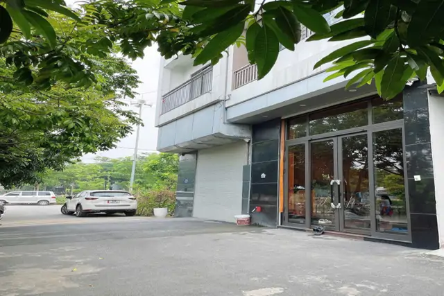Bán Nhà 4 Tầng - 63M - Mt 4.5M - 11 Tỷ  – View Hồ – Không Gian Sống Tuyệt Vời – Tân Lập _ Đan Phượng