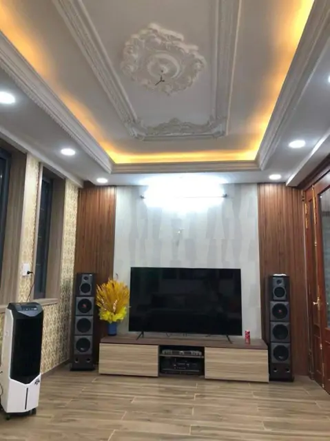 Bán Nhà Cao Cấp Gò Vấp - 7 Phòng, Ô Tô Vô Cửa, Giá 6.8 Tỷ