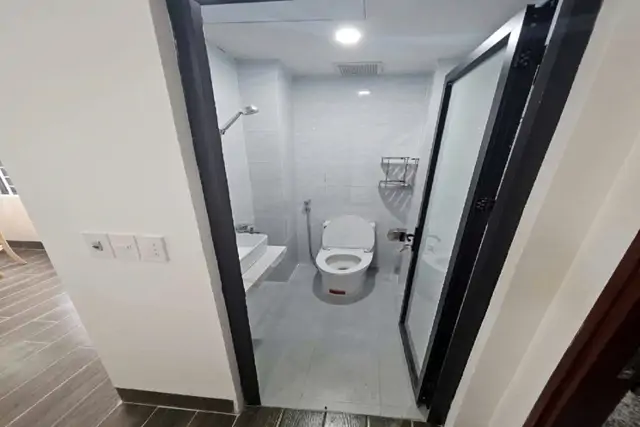 Căn Hộ 6 Tầng – 16 Căn Full Nội Thất – Kiệt Ô Tô 5M – Cách Biển Mỹ Khê 5 Phút Đi Bộ