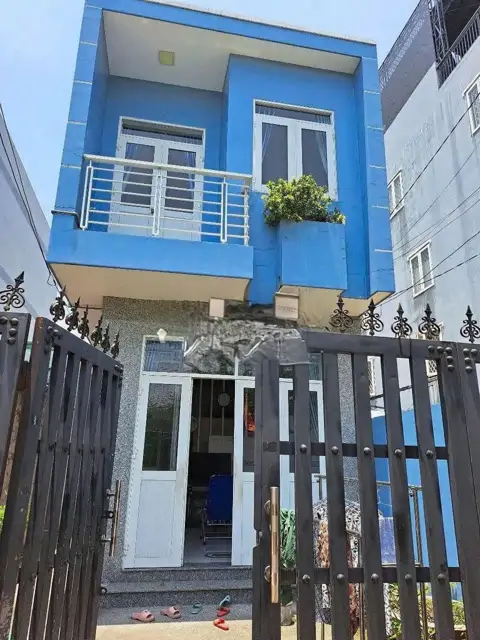 💥 Nhà Mặt Tiền Thủ Đức - Kinh Doanh Đắt, Sân Đậu Xe Tiện Lợi