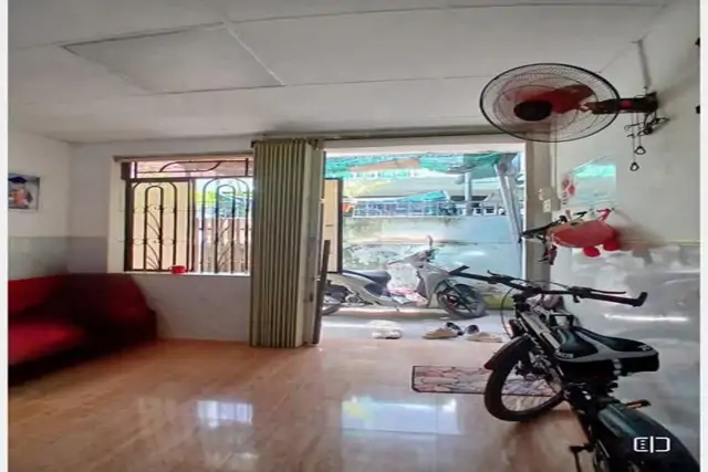 Bán Nhà Tttp Cấp 4 Có Gác Hẻm 2/4 Phường Nha Trang Chỉ 1Ty4