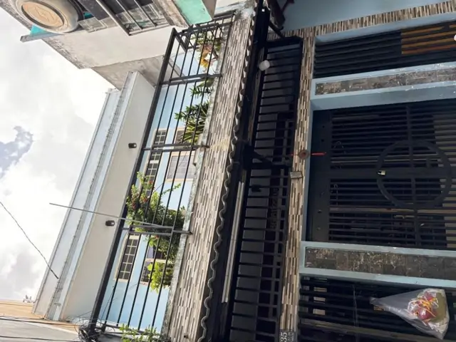 Bán nhà đường Phan Xích Long, 70m2, 8 tỷ - Vị trí Vip, Tiềm năng KD