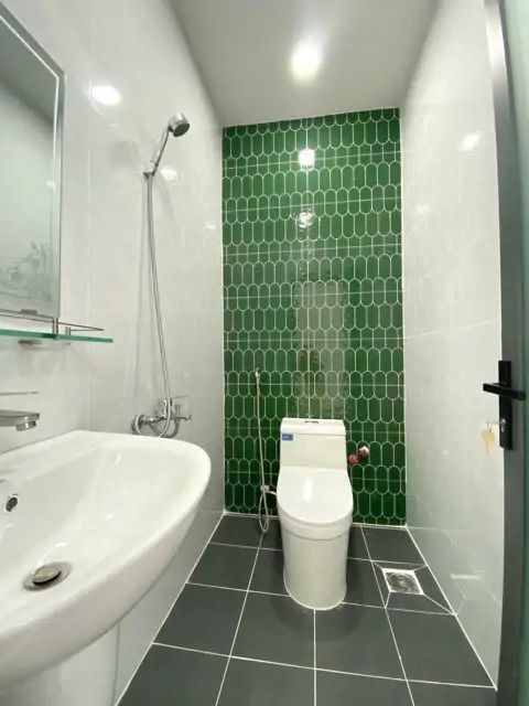 Nhà Quận 3 Giá Tốt: 57m2, 4PN, Hẻm Xe Hơi - 3.95 Tỷ