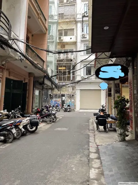 Cho Thuê Mặt Bằng Kinh Doanh, Văn Phòng Diện Rộng, Vị Trí Đắc Địa