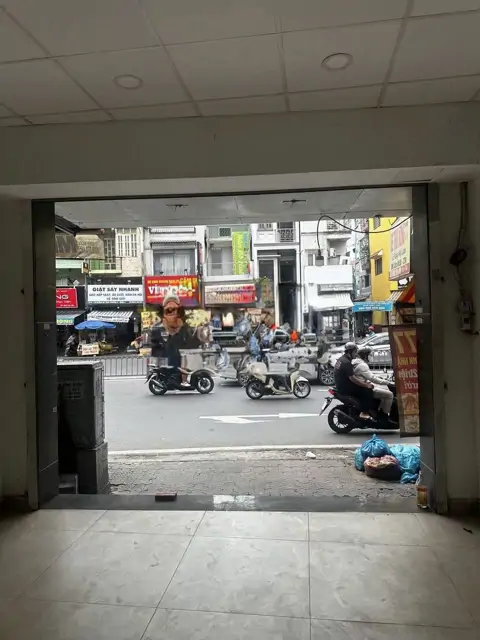 Cho Thuê Nhà Mặt Tiền Quận 8 - Gần Cầu Nguyễn Văn Cừ - 70 Triệu/Tháng