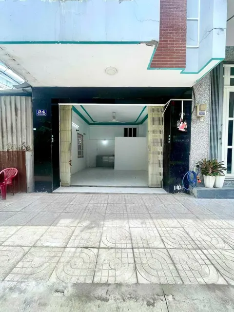 Cho Thuê Kiot Lý Chiêu Hoàng - Giá Chỉ 3.9 Triệu/Tháng | Vị Trí Đắc Địa