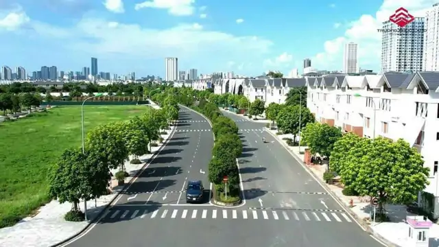Cho Thuê Biệt Thự Dương Nội Hà Đông - 180m2 Mặt Đường Lê Quang Đạo - Giá 16tr