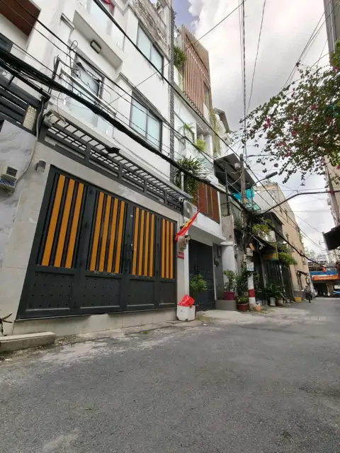 Bán nhà 4x21 Gò Vấp - BTCT 3 tầng, 5PN, Nguyễn Văn Khối, P11