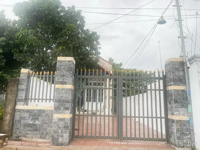 Chủ Bán Căn Nhà Mái Thái 171Mv 50 Thổ Cư Đường Nhựa Tim Vàng