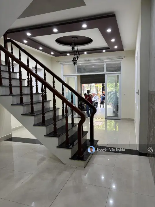 Gấp !! Nhà 3 Tầng 3 Mê Kiên Cố, Đầu K Ô Tô Ông Ích Đường, 4M, Có Lê, 3Pn, Ban Công, Giá Đầu Tư