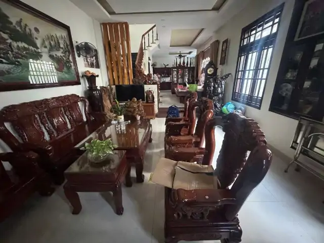 Nhà Lô Góc 3 Tầng - Lê Hữu Trác - Nhà Đẹp - Nội Thất Mới - 109M2 - Góc 2 Mt - Giá Nhỉnh 13 Tỷ