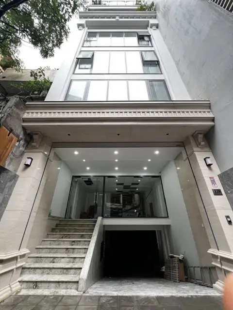 Cho Thuê Mặt Bằng Tầng 1-2-3 Toà Nhà Mới Xây - Mặt Sàn 130M2- Giá Tôt