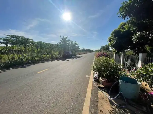 Chuyển Chỗ Ở Cần Bán Nhà Đất 11×45 80 Thổ Cư Mặt Tiền Nhưa 12 M  Giá 2Ty4 Còn  Thương Lương