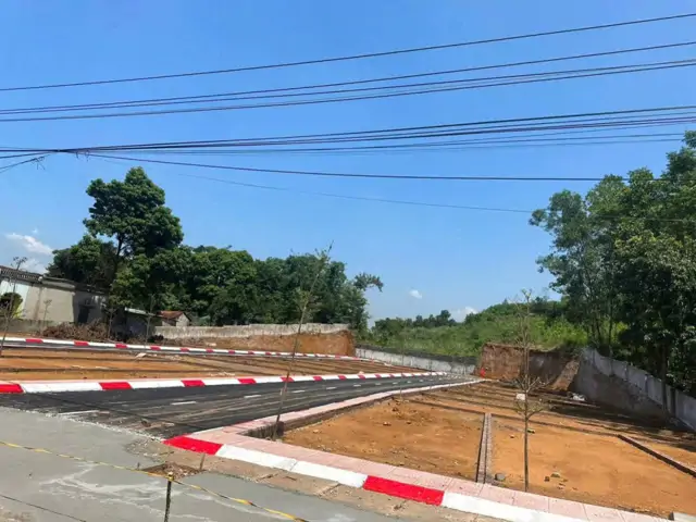 Bán Lô Đất Hòa Bình Chỉ Nhỉnh 300 Triệu – Lấy Đâu Ra Giá Này Nữ