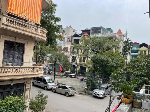Bán Nhà Khu Đô Thị Đại Kim (Nguyễn Cảnh Dị)-55M*5tầng*5mmt, Vỉa Hè Rộng- Giá 23,4Tỷ