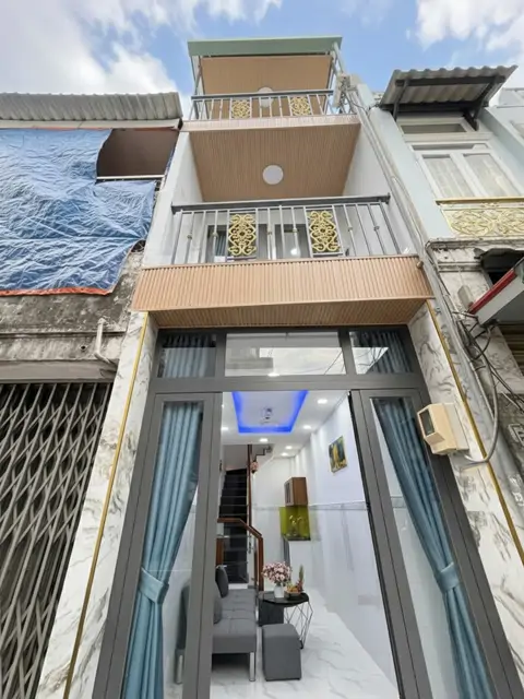 L1649 ⭐ Ni Sư Huỳnh Liên Tân Bình, Shr, Vuông, 3 Tầng, 2.3X7.3m, 2.X Tỷ