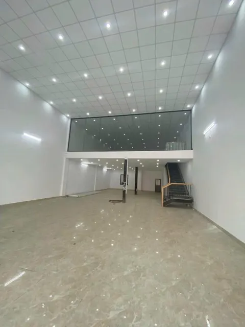 Nhà Mặt Tiền Trưng Nữ Vương Đà Nẵng Cho Thuê Nguyên Căn Khu Vực Giao Núi Thành