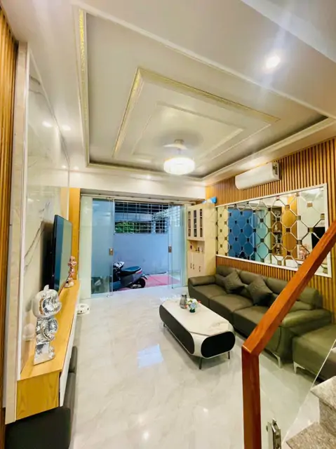 Mở Bán Căn Nhà Gốc Dân Tại Mặt Ngõ Kiều Sơn Văn Cao - Oto Đến Cửa Chỉ Nhô 3 Tỷ