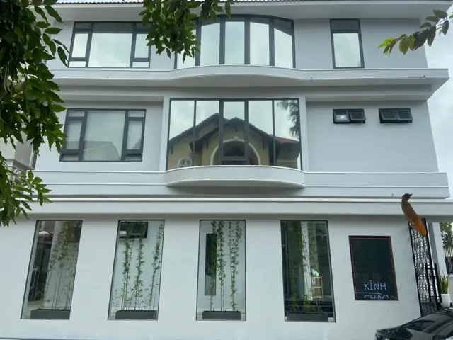Biệt Thự Rộng 450M2 Thảo Điền - Compound Bờ Sông Nguyễn Văn Hưởng - 2 Mặt Tiền - 242Tr/m2