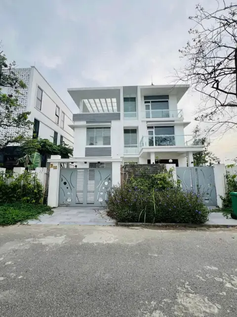 Biệt Thự Mê Linh - Anh Dũng - 290M 3 Tầng - Đường 10M - Gần Cầu Rào