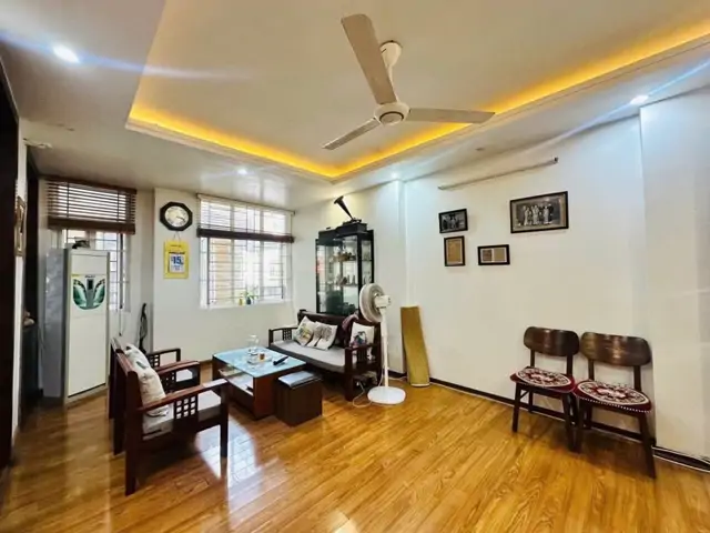 Cho Thuê Nhà Văn Phòng Vương Thừa Vũ, Vỉa Hè, Ô Tô Tránh, 68M X 4T, 25Tr 0903258273