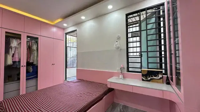 Nhà 3 Tầng Mới Đẹp Gần Biển Đường Oto Gần Biển Nha Trqang