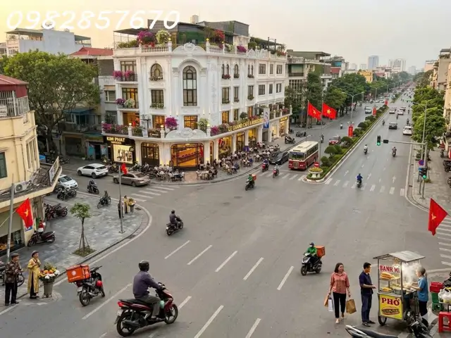 Bán Nhà Phố Liền Kề Văn Phú - Hà Đông 100M2, 5 Tầng, Siêu Kinh Doanh