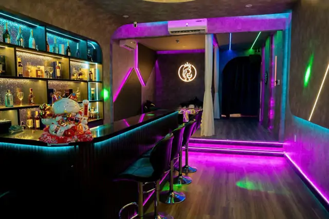 Sang Nhượng Quán Bar Đường Dương Đình Nghệ, Phường An Hải, Quận Sơn Trà