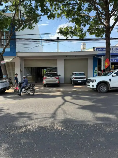 Cho Thuê Nhà Nguyên Căn Mặt Tiền Nguyễn Văn Cừ ,Tân Lập ,Buôn Ma Thuột, Đắk Lắk