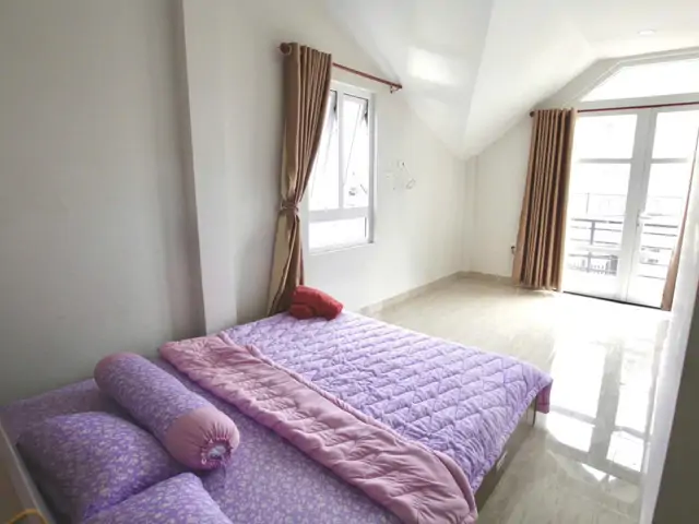 Cho Thuê Villa Full Nội Thất Cơ Bản Đồi Thông Tin Phường 8 Giá 12Tr