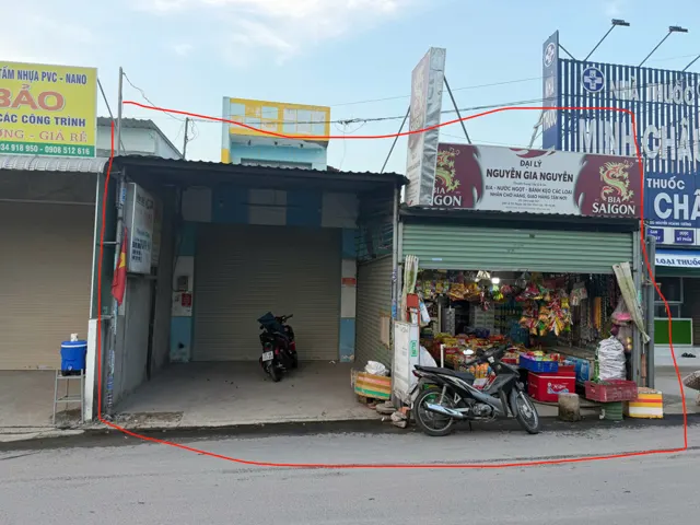 Bán Gấp Nhà Mặt Tiền Lê Thị Ngay , Bình Chánh , Dt Khủng 300M2