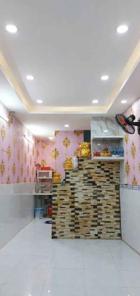 Nhà Quận 6 Giá Hiếm – Gần Hậu Giang – Sát Chợ Bình Tây – Chỉ 2 Tỷ Hơn, Cơ Hội Khó Tìm