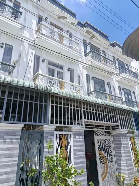 Nhà Đẹp – Giá Tốt- Chính Chủ Bán Nhà Tại Hẻm 104, Đường Nguyễn An Ninh, Thị Trấn Cần Giuộc, Huyện